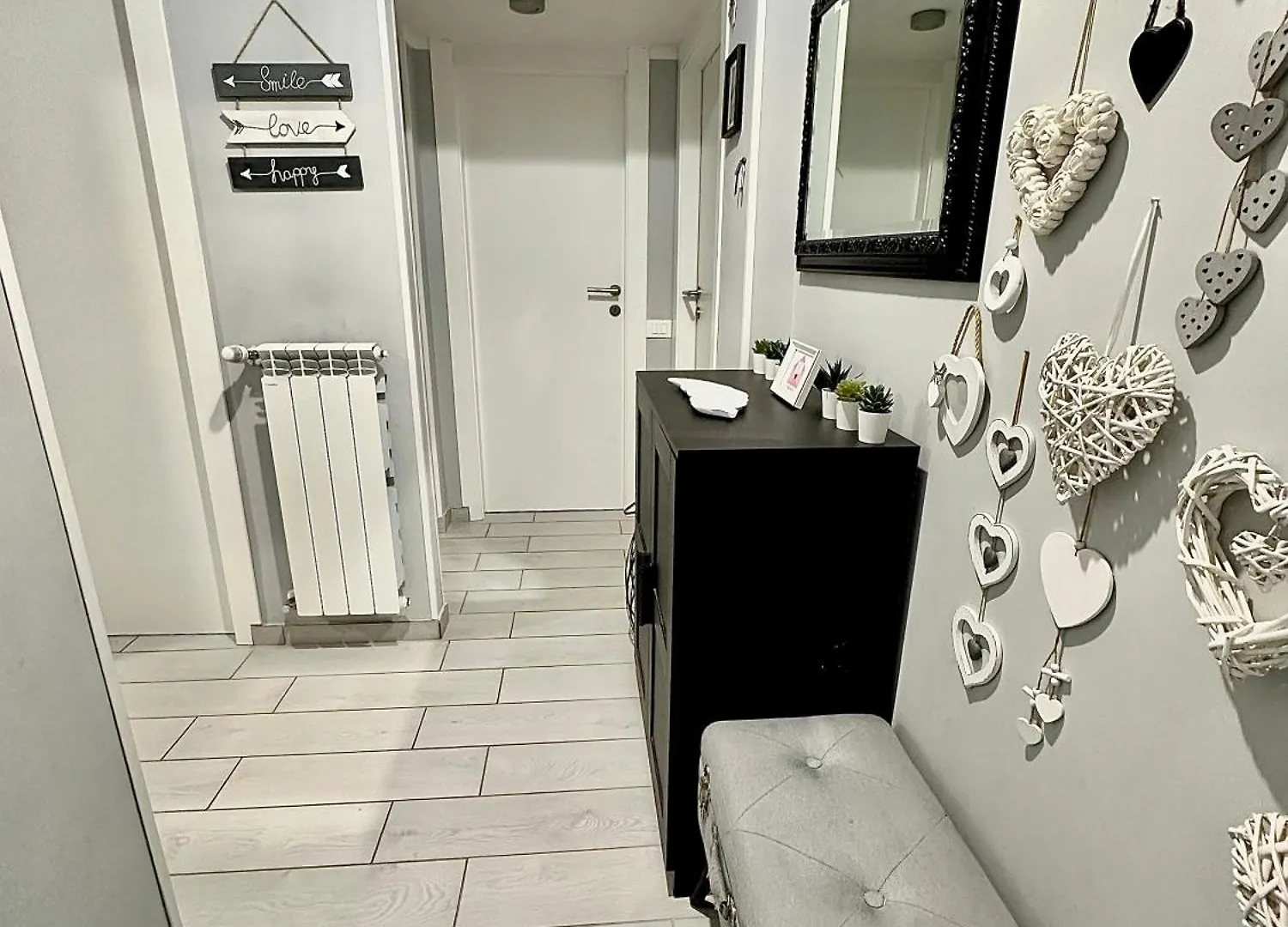 Apartment La Casa Di G Metro A Tra Vaticano E Gemelli Italy